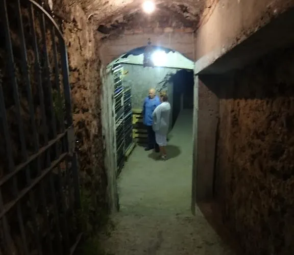 Oda ve Kahvaltı Fuocomuorto